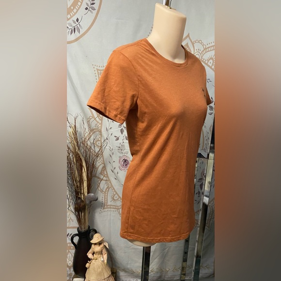 EUC The Lift Box burnt orange “Every day is an opportunity” t-shirt size small - Picture 6 of 7